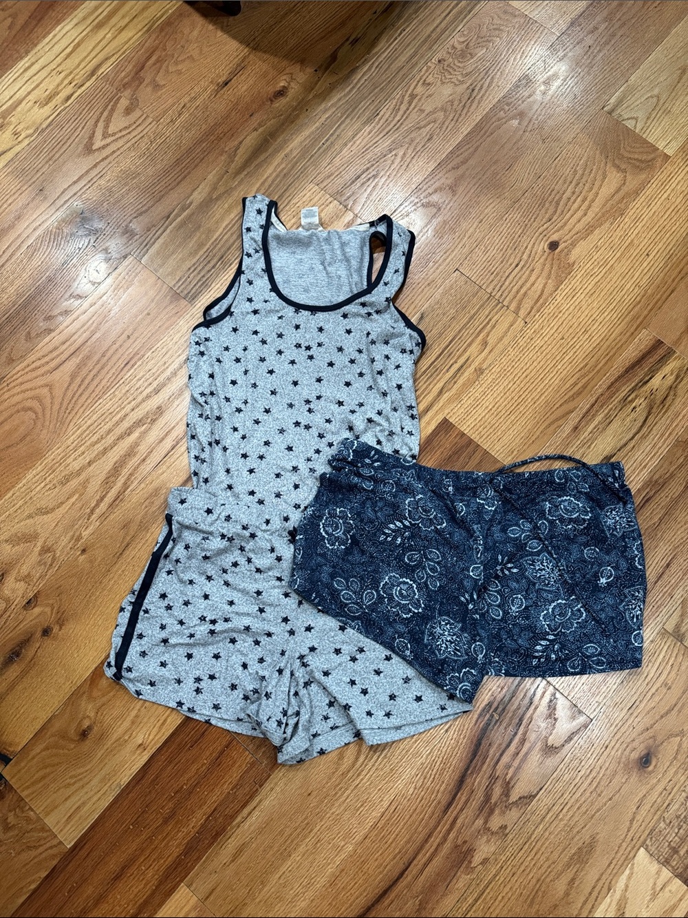 Lucky Brand Gray Star-Print Tank & Navy Floral Shorts Sleep Set